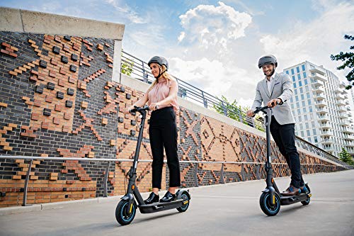 SEGWAY Ninebot Max G30D E-Scooter - 9