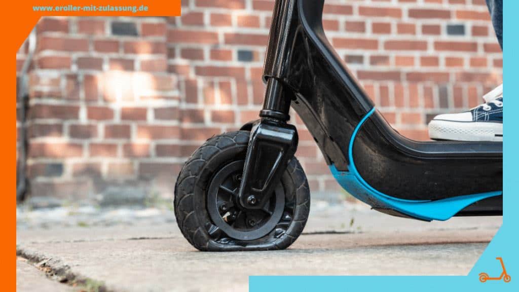 E-Scooter Unfallstatistik nach 1 Jahr - Eine Stadt zieht Bilanz - platter Reifen